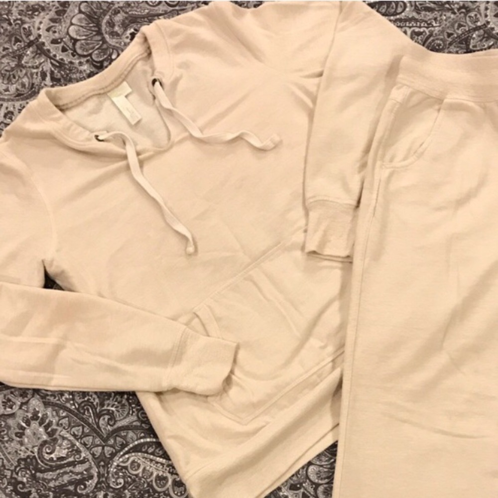 Green Tea jogging suit